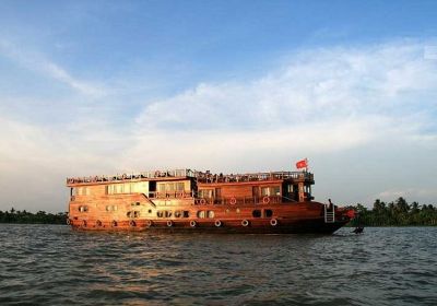 Cai Be - Can Tho cruise on Mekong Eyes 2 days